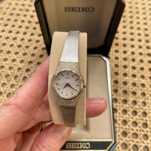 Seiko Ladies White Gold Watch